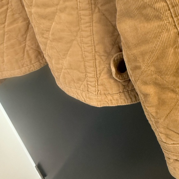 Eddie Bauer L quilted corduroy barn coat in EUC - Picture 16 of 16